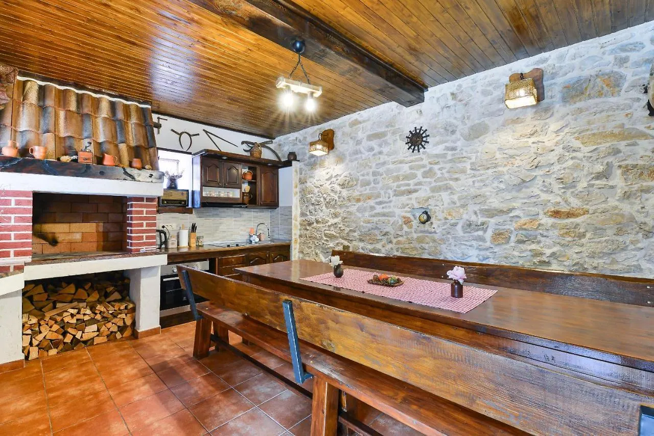 Stone Villa Mia With Pool Debeljak 0*,  Croatia