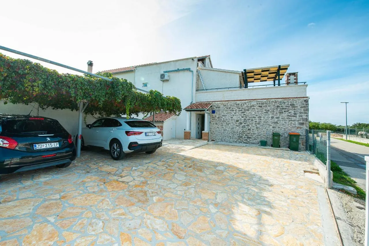 Stone Villa Mia With Pool Debeljak 0*,  Croatia